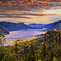Sunset over Crown Point, Vista House and the Columbia River Gorge, Oregon
